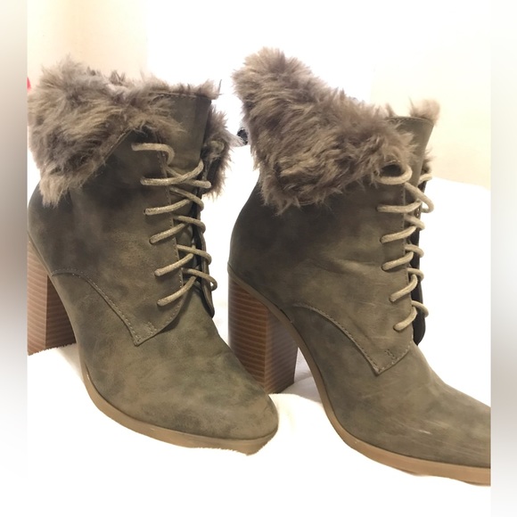 Leila Stone Shoes - Cute Fur High Heel Boots